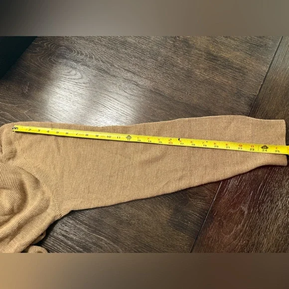 Polo by Ralph Lauren Men's Beige Cardigan Sweater - Picture 2 of 7